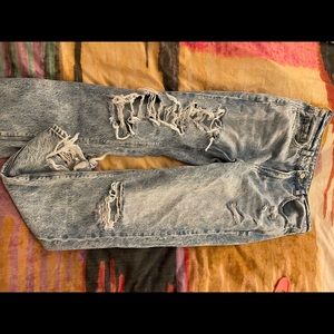 american eagle mom jeans